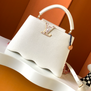 Louis Vuitton Caushell Medium Handbag – White