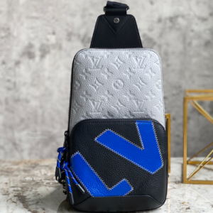 Louis Vuitton Sports Style Avenue Shoulder Bag – Black