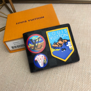 Louis Vuitton 2018 Winter Multiple Wallet