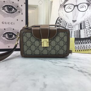Replica Gucci Mini bag with clasp closure