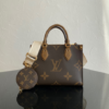 Louis Vuitton Presbyopia Leather Handbag