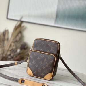 Louis Vuitton Men’s Satchel Bag