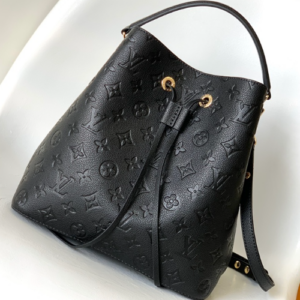 Louis Vuitton NéoNoé Medium Bucket Bag – Black