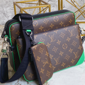 Louis Vuitton Men’s TRIO Messenger Bag – Green